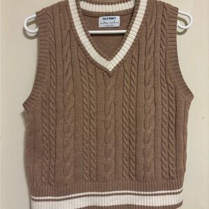 Old Navy Tan and Cream Knit Vest